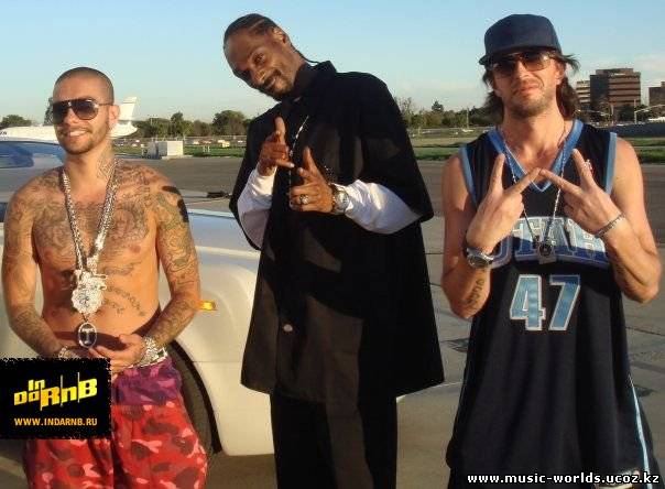 В декабре 2006 года вышел дебютный альбом Тимати Black Star, в